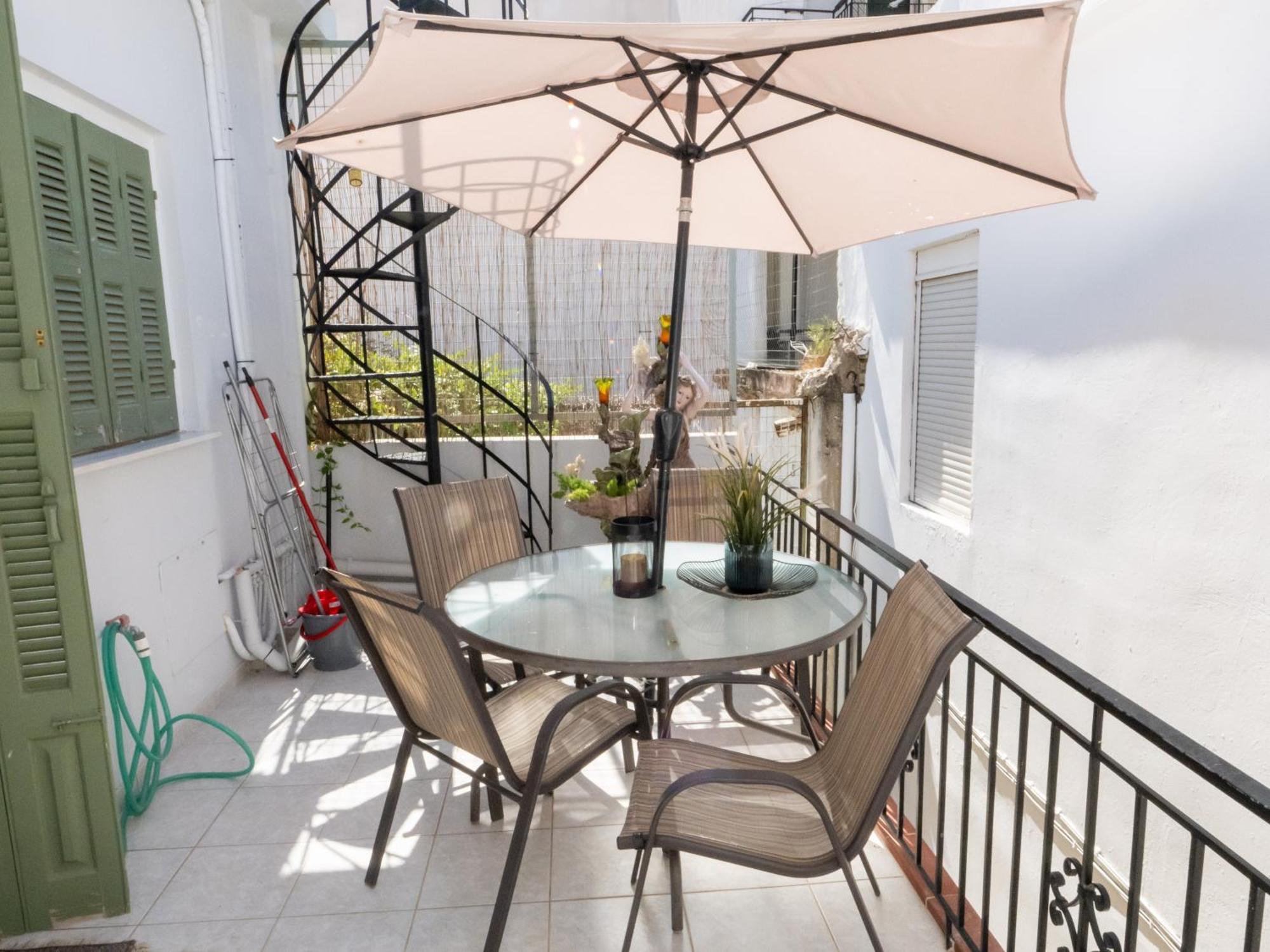 Mando Patrasso - Classical Apartment In The Center Of Patras With Free Parking מראה חיצוני תמונה