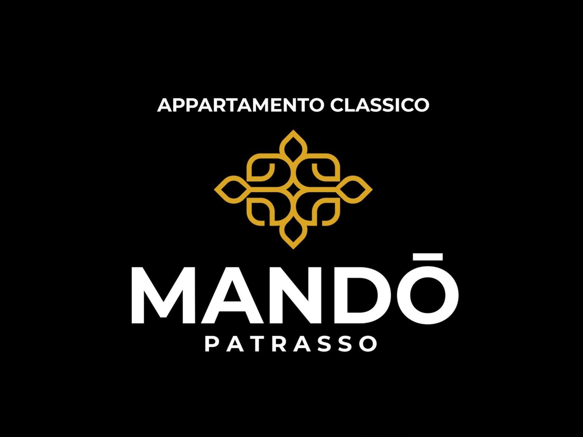 Mando Patrasso - Classical Apartment In The Center Of Patras With Free Parking מראה חיצוני תמונה