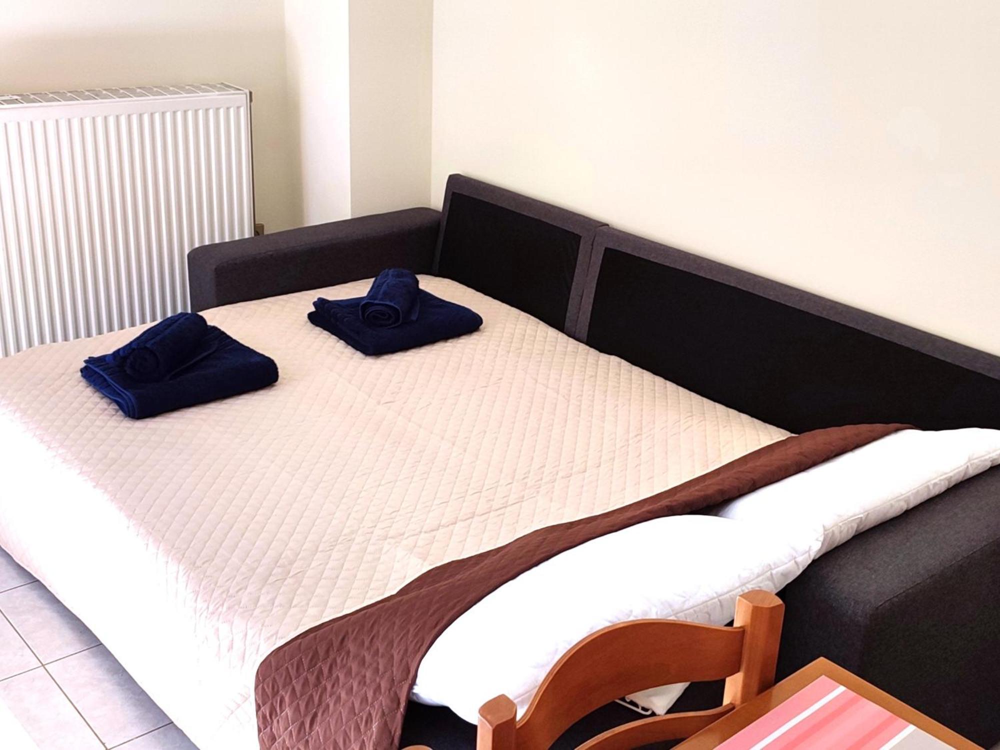 Mando Patrasso - Classical Apartment In The Center Of Patras With Free Parking מראה חיצוני תמונה
